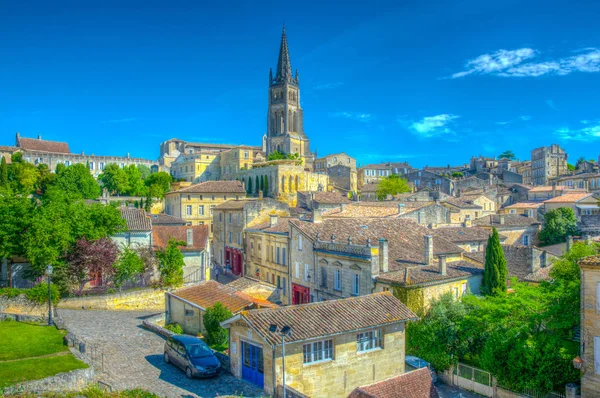 Panoramic view of the village of Saint-&Eacute;milion